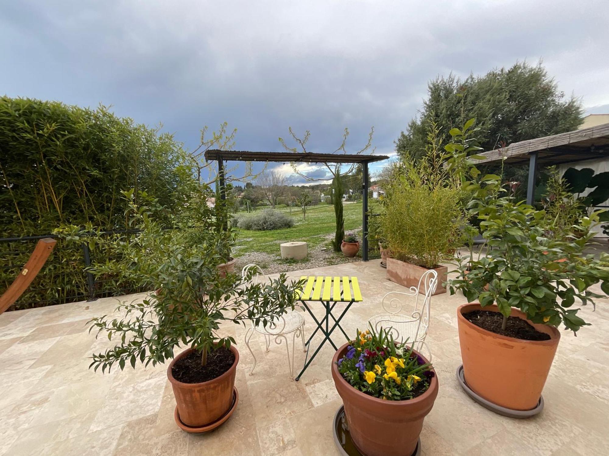 Apartamento La Bergerie Domessargues Exterior foto